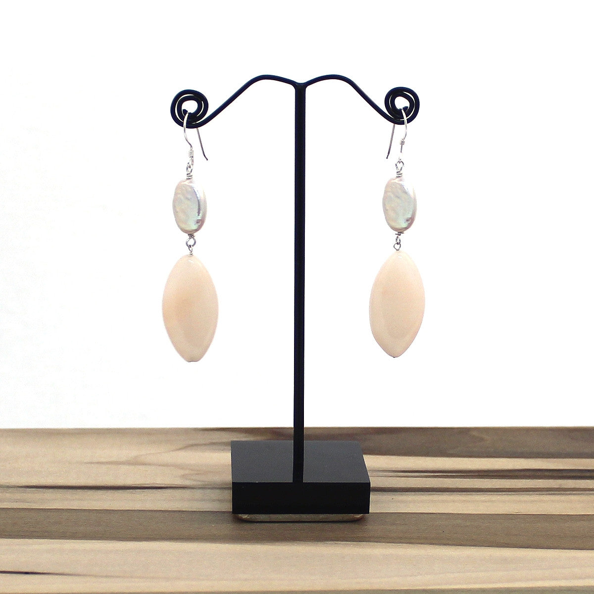 Peachy Keen Dangle Earrings