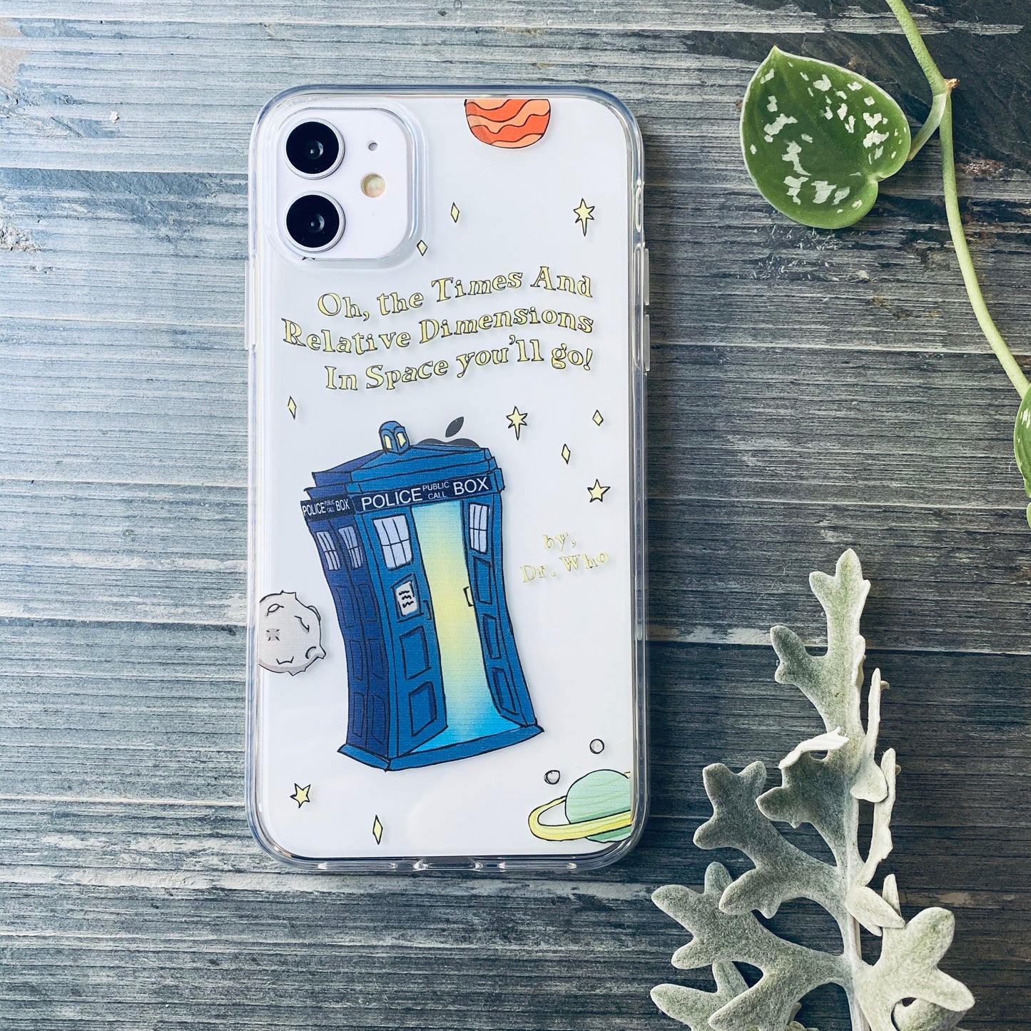 cartoon style tardis phone case