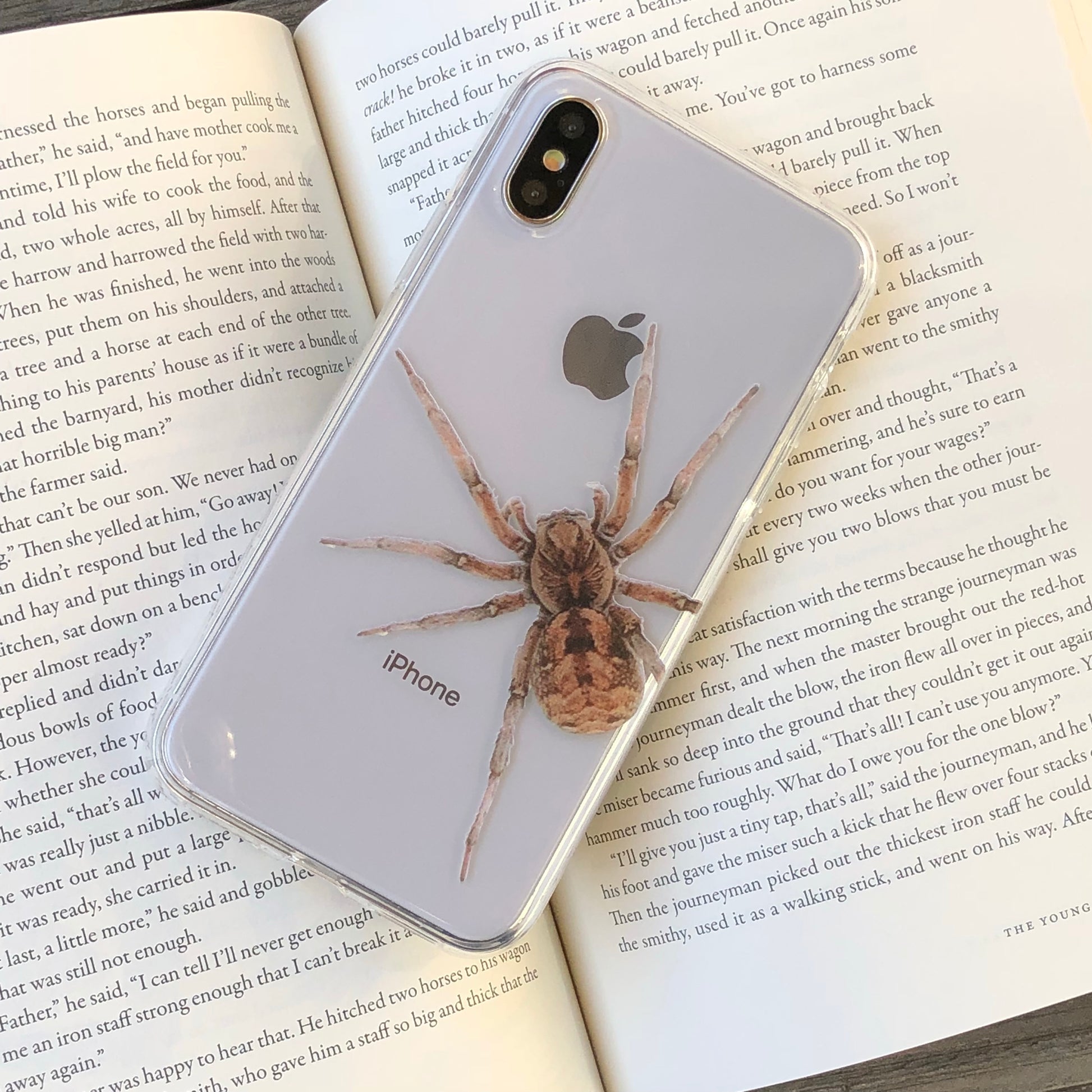 tarantula spider phone case