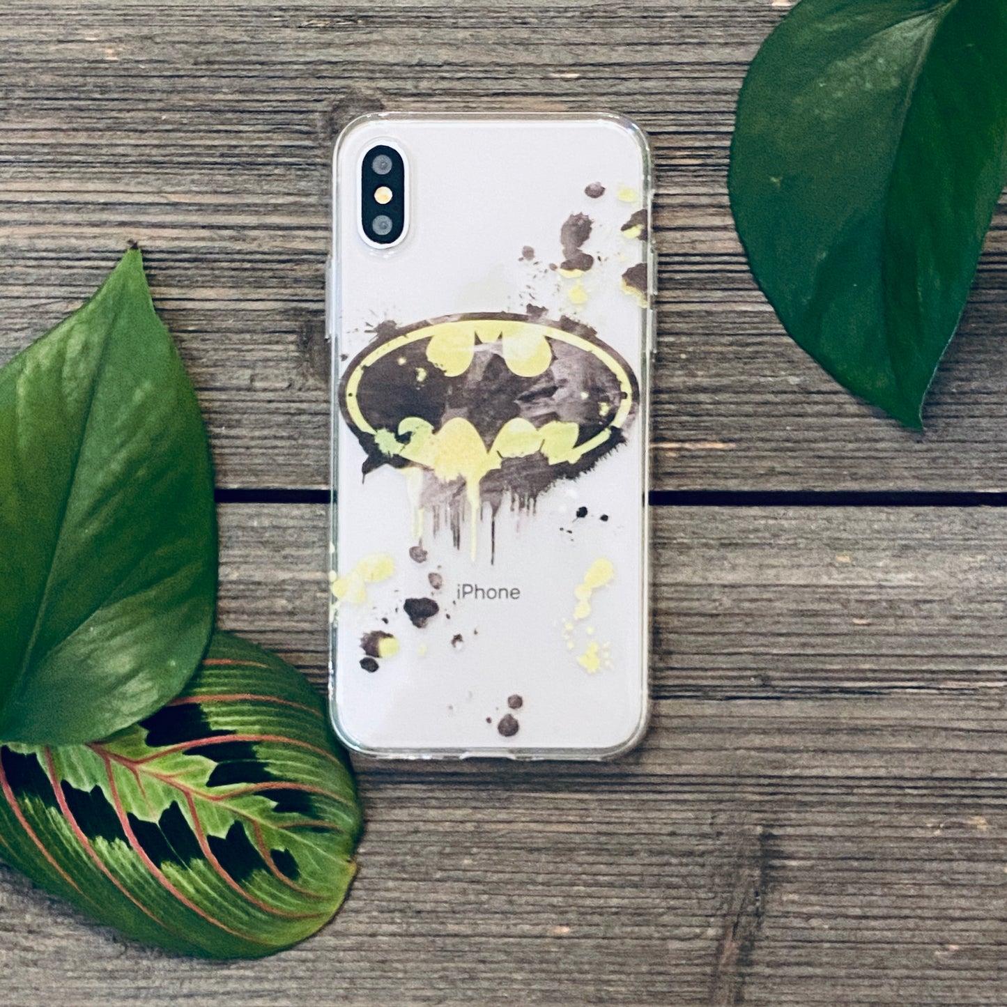 splatter art bat symbol phone case
