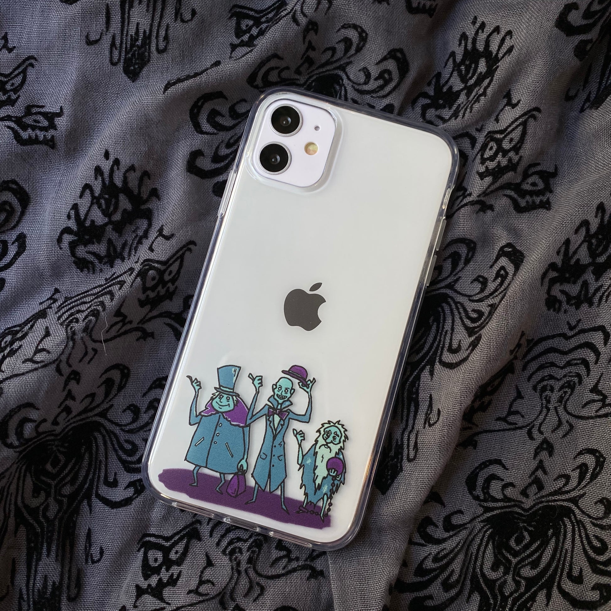 haunted mansion ghostly trio phone case